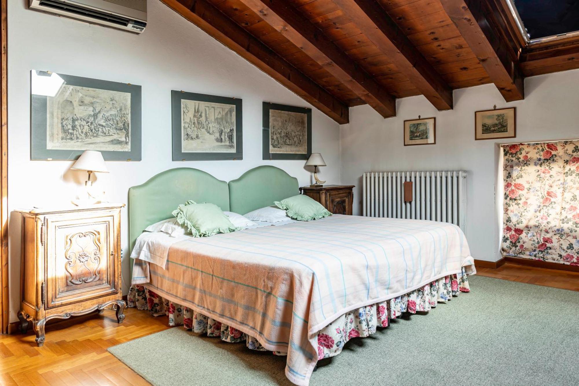 Cozy And Charming In Veronacenter With Parking Appartamento Verona
