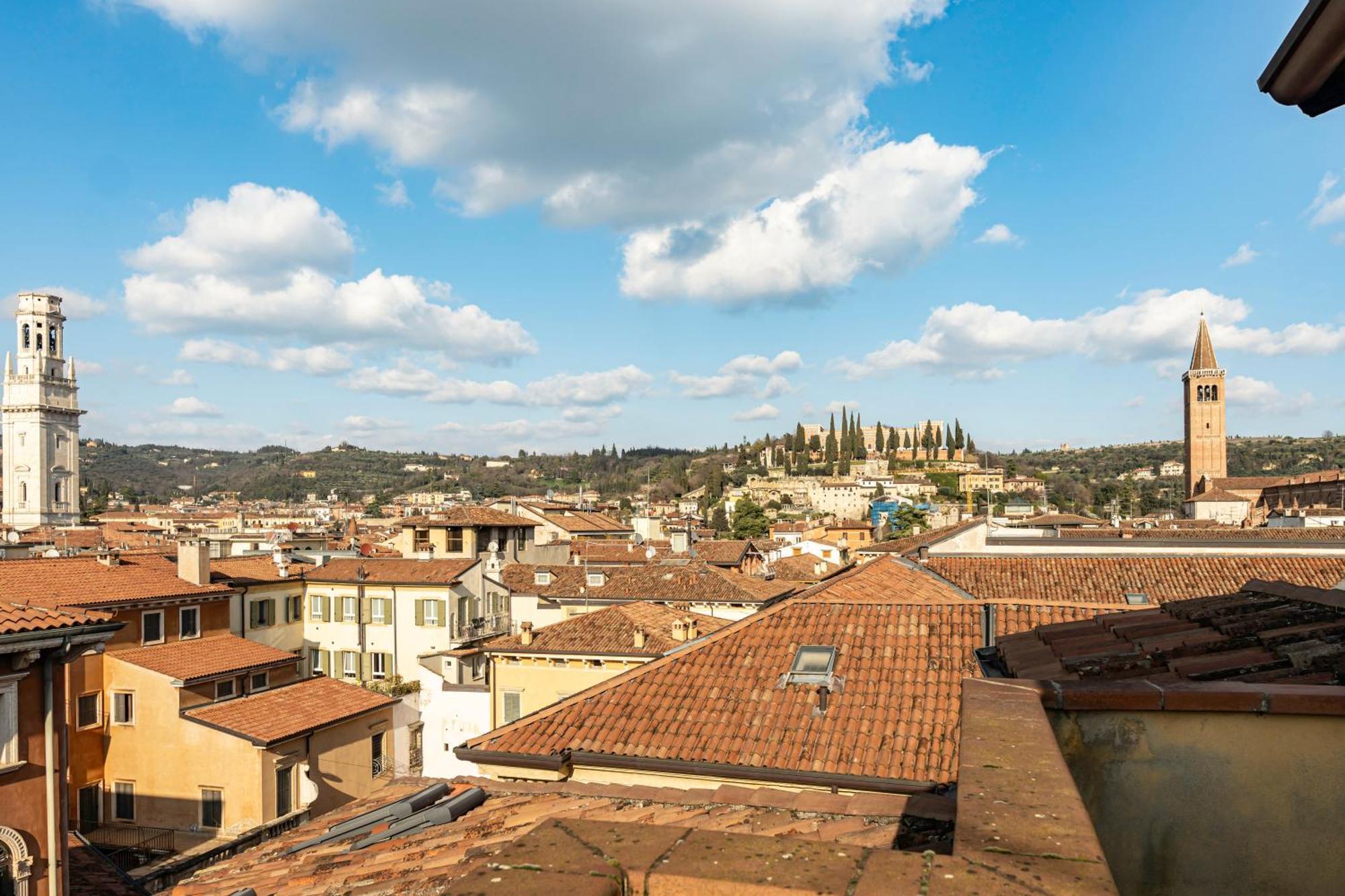 Cozy And Charming In Veronacenter With Parking *